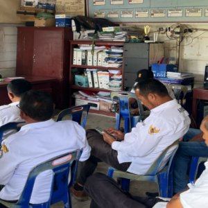 PLT. KADIS DUKCAPIL TOBA MENJADI NARASUMBER PERTEMUAN APDESI KECAMATAN BALIGE
