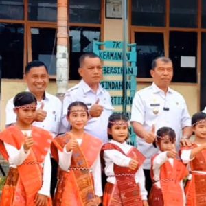 Balige, 29 Juli 2026Dalam rangka memperingati Hari Anak Nasional, Dinas Kependudukan dan Pencatatan Sipil Kabupaten Toba hadir di SD NEGERI 173539 HUTAGAOL, DESA PAINDAON, BALIGE.