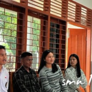 Pelaksanaan Pelayanan Perekaman KTP-el bagi siswa/siswi yang telah berusia 16 tahun ke atasdan aktivasi IKD bertempat di SMA Negeri 1 Habinsaran (03-02-2026) Pelaksanaan Pelayanan Perekaman KTP-el bagi siswa/siswi yang telah berusia 16 tahun ke atasdan aktivasi IKD bertempat di SMA Negeri 1 Habinsaran (03-02-2026)