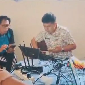 Satu Hari, Tiga Agenda: Disdukcapil Toba Gencarkan Pelayanan di Lingkungan Sekolah