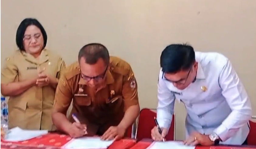 Disdukcapil Toba dan Kementerian Agama Perkuat Sinergi Pelayanan Pencatatan Perkawinan Disdukcapil Toba dan Kementerian Agama Perkuat Sinergi Pelayanan Pencatatan Perkawinan